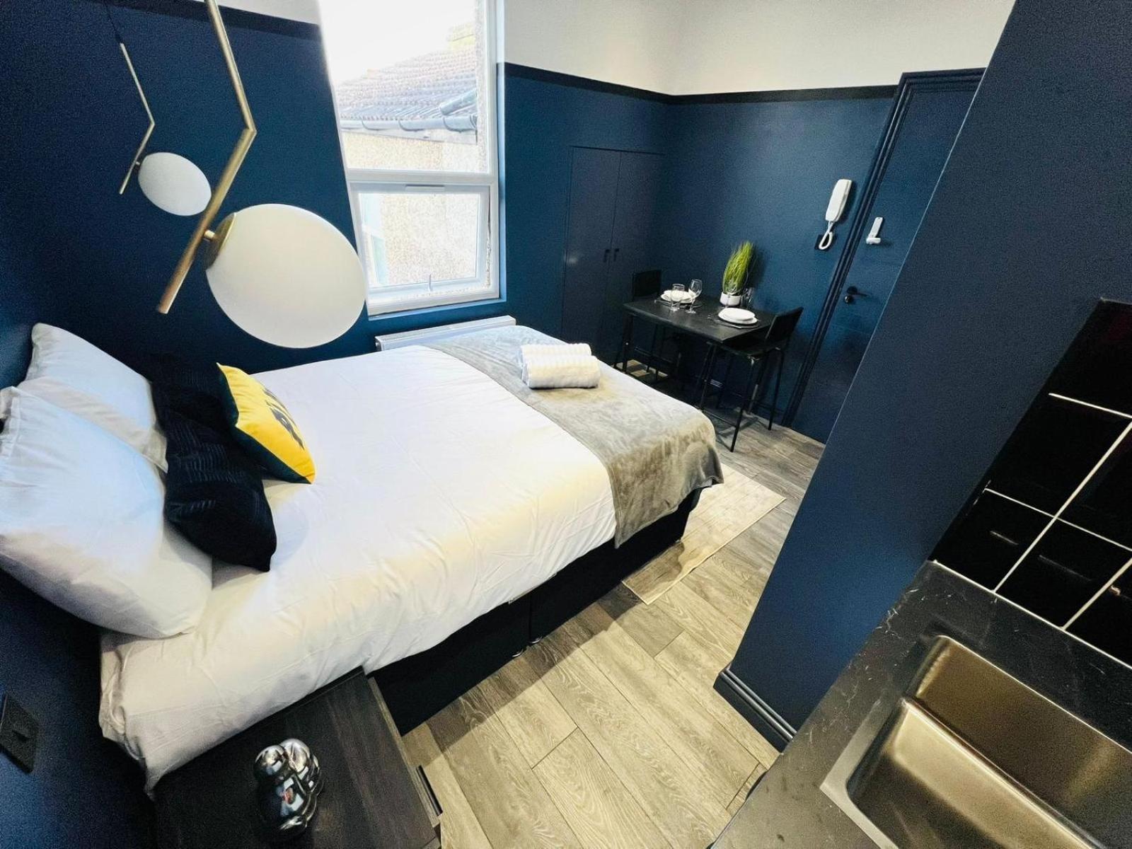 London 61 Central Studio, Ideal For Tourists High Recommend!!! Ngoại thất bức ảnh