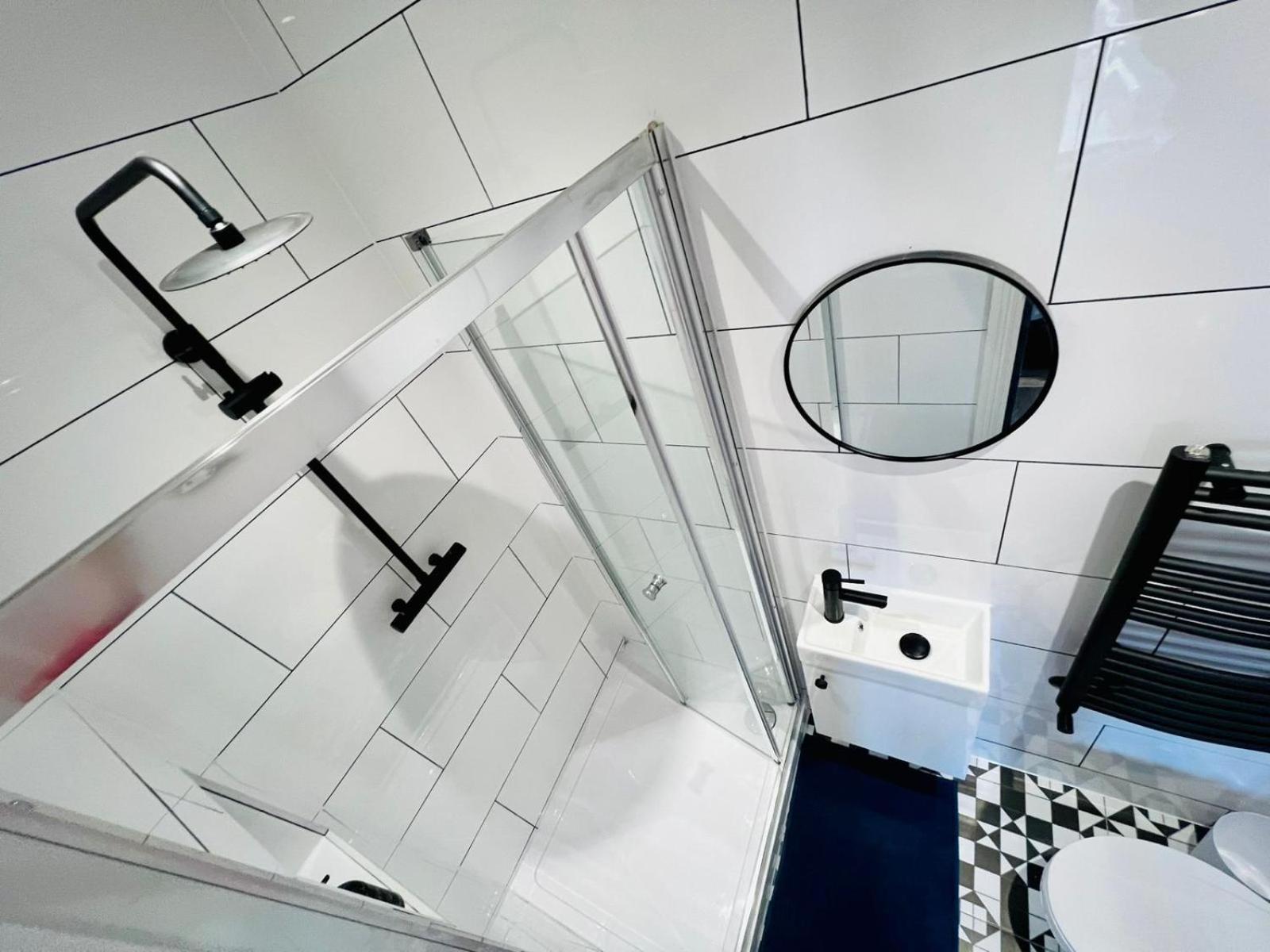 London 61 Central Studio, Ideal For Tourists High Recommend!!! Ngoại thất bức ảnh